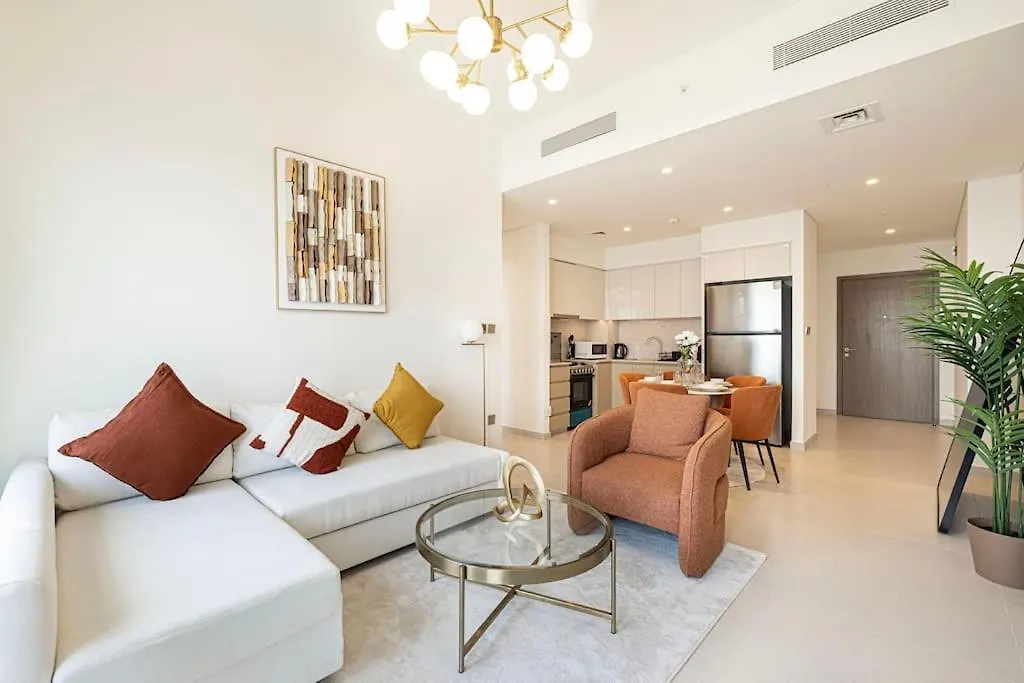 Lux Apartment - Super High Floor I 1 Min Dubai Mall
