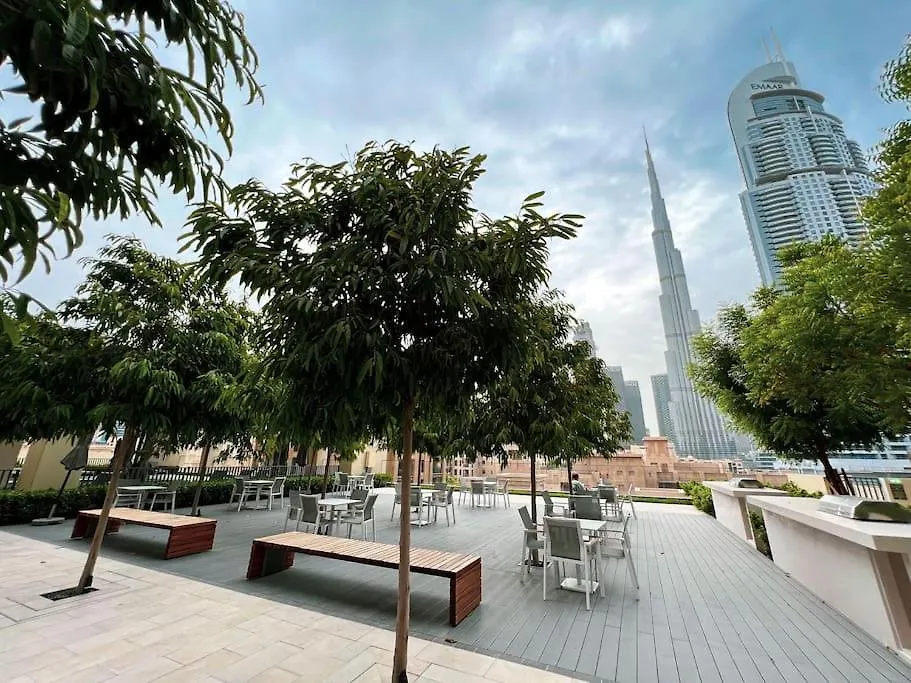 Lux Apartment - Super High Floor I 1 Min Dubai Mall