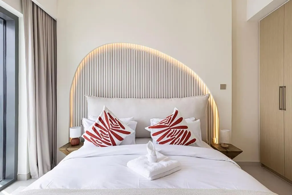 Lux Apartment - Super High Floor I 1 Min Dubai Mall