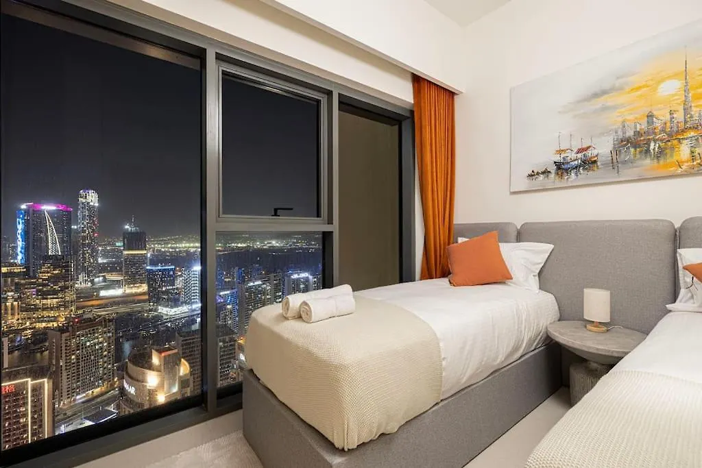 Lux Apartment - Super High Floor I 1 Min Dubai Mall