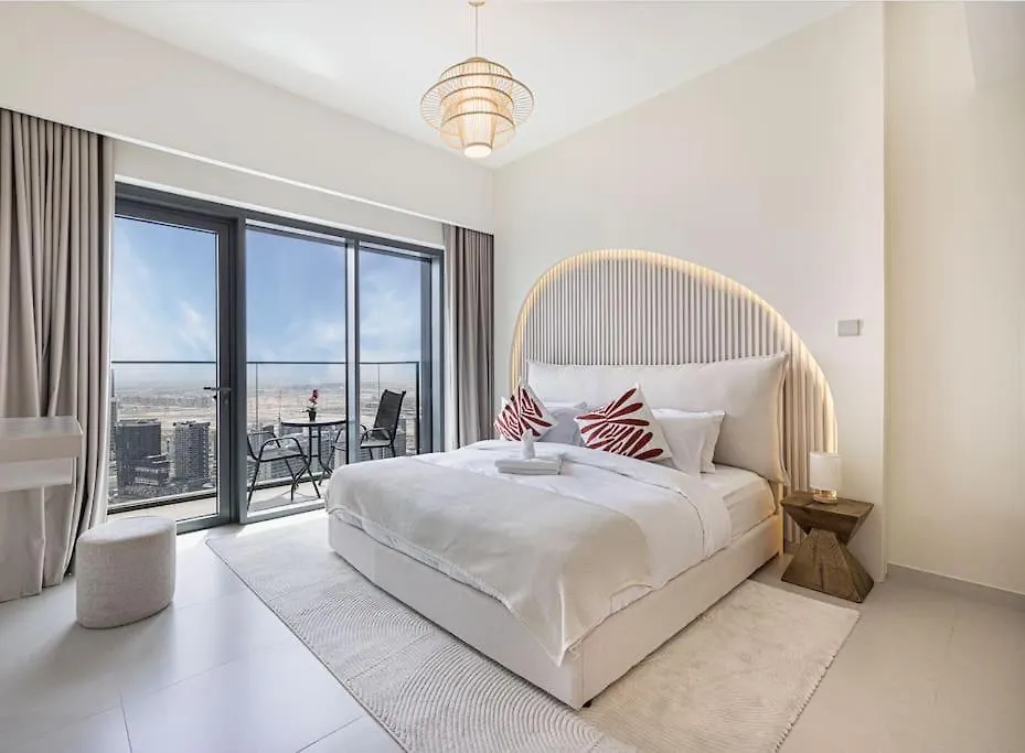 Lux Apartment - Super High Floor I 1 Min Dubai Mall