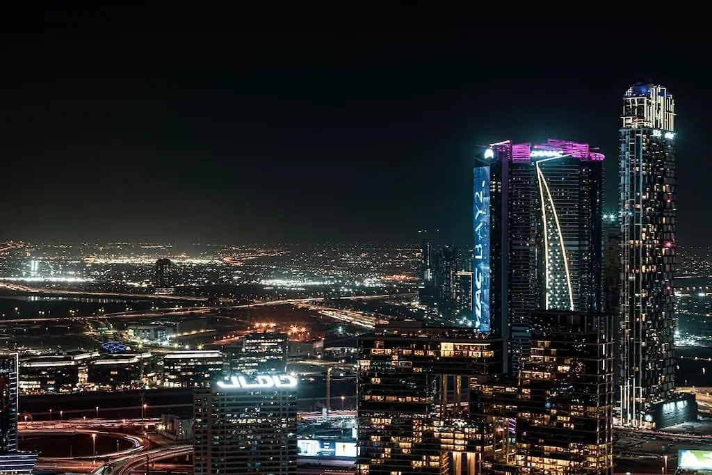 Lux Apartment - Super High Floor I 1 Min Dubai Mall 0*,