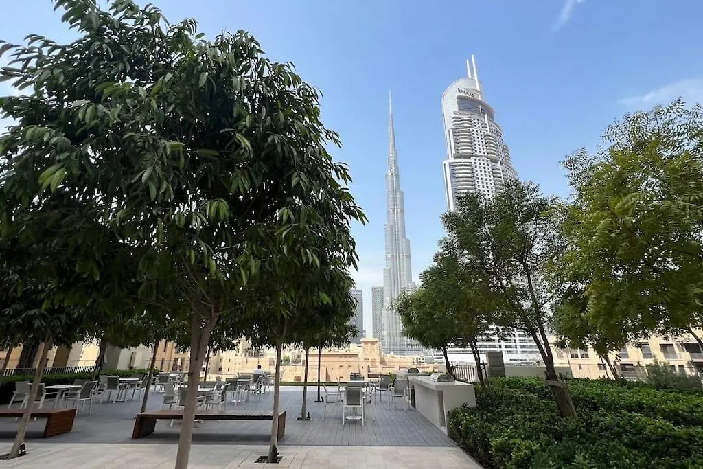 Lux Apartment - Super High Floor I 1 Min Dubai Mall