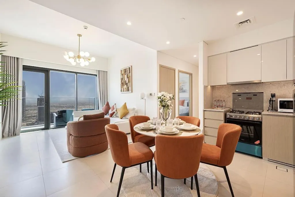 Lux Apartment - Super High Floor I 1 Min Dubai Mall