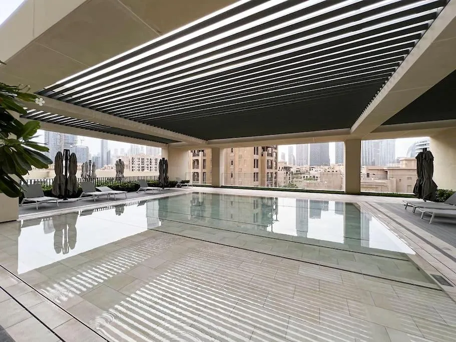 Lux Apartment - Super High Floor I 1 Min Dubai Mall